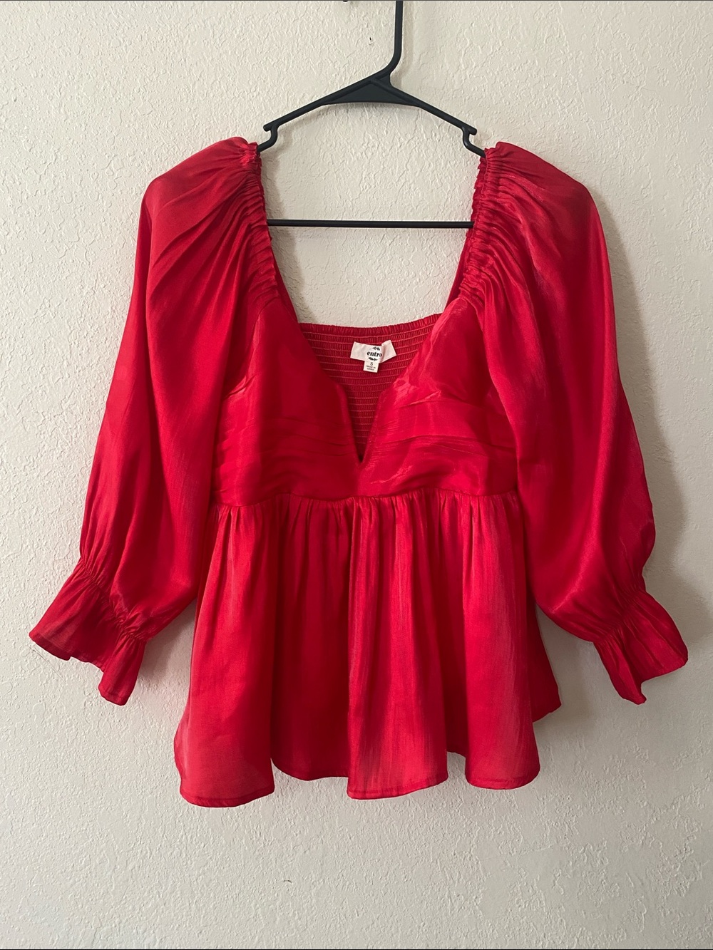 entro Red Peasant Blouse with Smocked Shoulders - Picture 2 of 11